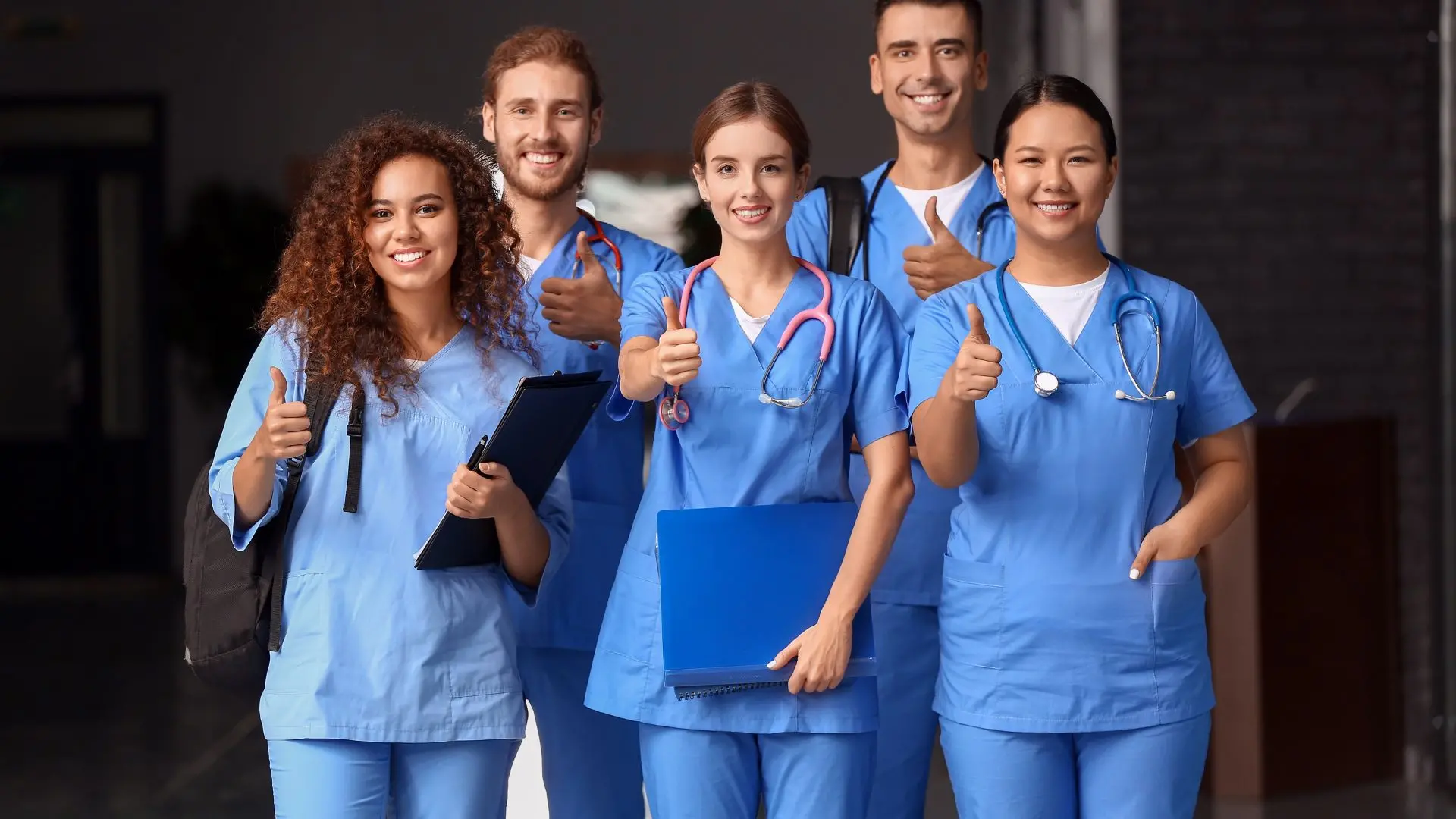 become A Canadian nurses